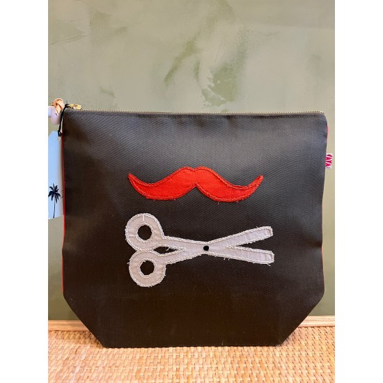 Mustache  اكسسوارات Toilet Kits