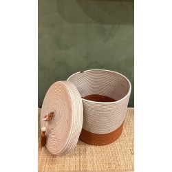 Lidded Cylinder XL Nutmeg Liquorice