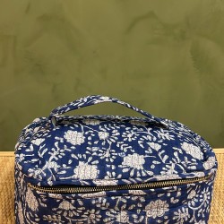 Blue, White Flowers Square Vanity Bag اكسسوارات