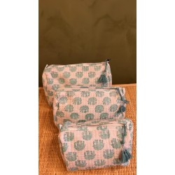 White ,Green Elephants Toiletry Bags S/3 اكسسوارات