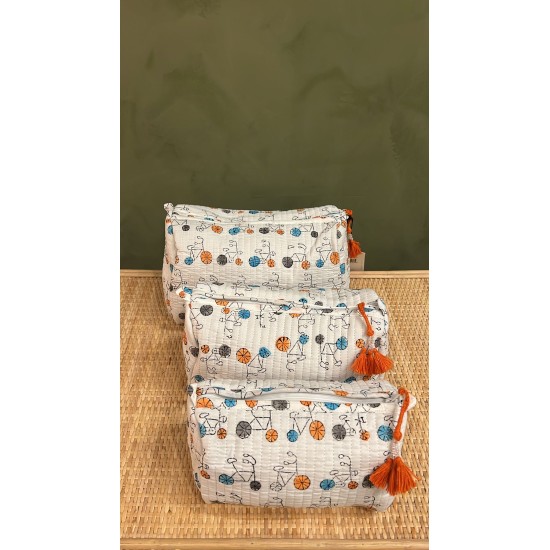 White Bicycle Toiletry Bags S/3 اكسسوارات