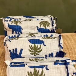 White,Blue Elephants Toiletry Bags S/3 اكسسوارات